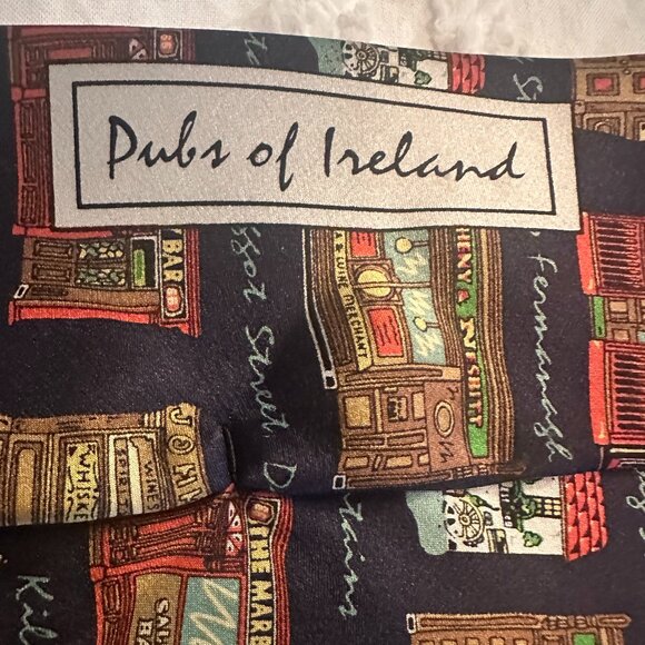 Traditional Craft Pubs Of Ireland 100% Silk Mens Necktie - Picture 2 of 7